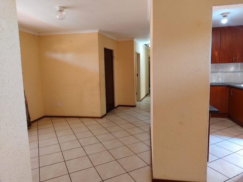 3 Bedroom Property for Sale in Geelhoutpark North West